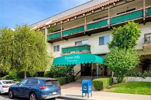 5460 White Oak #G324, Encino, CA 91316