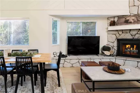 Dining - 695 Sutter Ln, Lake Arrowhead, CA 92352 photo 2 of 2