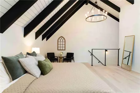 Bedroom - 695 Sutter Ln, Lake Arrowhead, CA 92352 photo 4 of 5