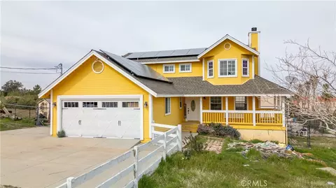 957 Sierra Hills Ln, Palmdale, CA 93550