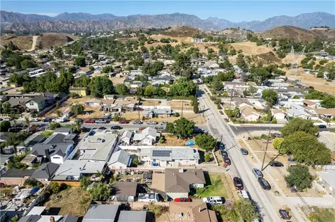 View/Area - 11203 Sheldon St, Sun Valley, CA 91352 photo 14 of 20