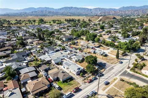 View/Area - 11203 Sheldon St, Sun Valley, CA 91352 photo 16 of 20