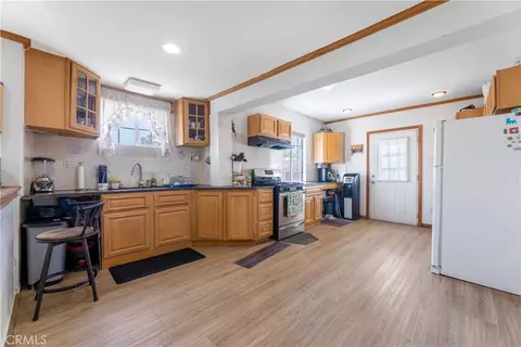 Kitchen - 11203 Sheldon St, Sun Valley, CA 91352 photo 1 of 1