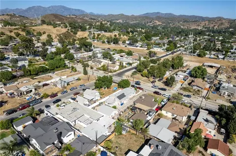 View/Area - 11203 Sheldon St, Sun Valley, CA 91352 photo 13 of 20
