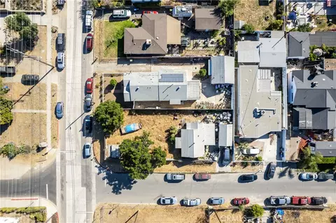 View/Area - 11203 Sheldon St, Sun Valley, CA 91352 photo 11 of 20