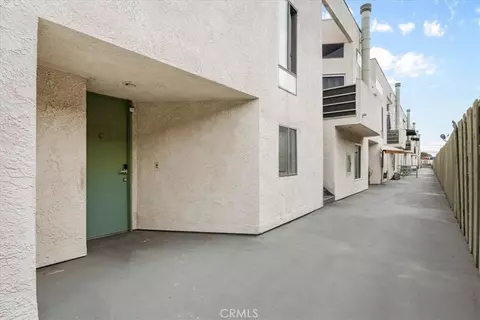 6036 Hazelhurst #C, North Hollywood, CA 91606