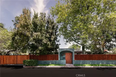 5108 Strohm, North Hollywood, CA 91601