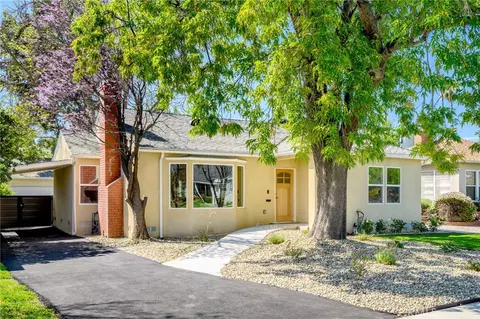 1317 N California St, Burbank, CA 91505