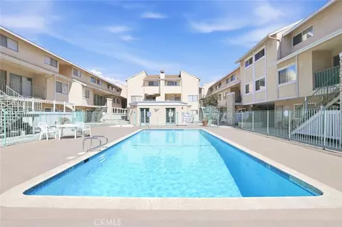 Exterior - 121 Sinclair Ave #213, Glendale, CA 91206 photo 2 of 2