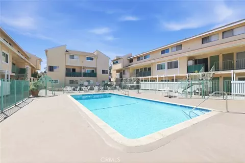 Exterior - 121 Sinclair Ave #213, Glendale, CA 91206 photo 1 of 2