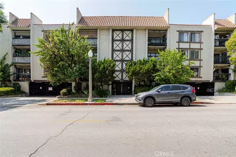 515 N Jackson #101, Glendale, CA 91206