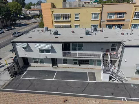 Exterior - 13445 Vanowen St, Van Nuys, CA 91405 photo 3 of 4