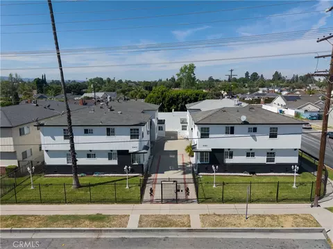 6955 Fulton Ave, North Hollywood, CA 91605