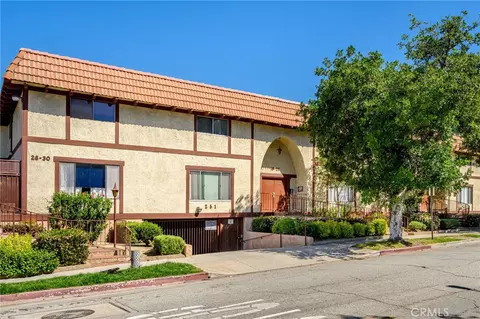 251 W Dryden St #16, Glendale, CA 91202