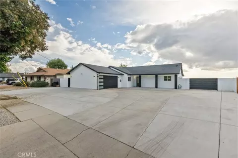 10542 Woldrich St, Lakeview Terrace, CA 91342