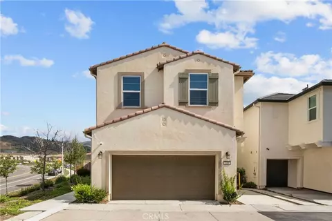 370 Campbell Ct, Santa Paula, CA 93060