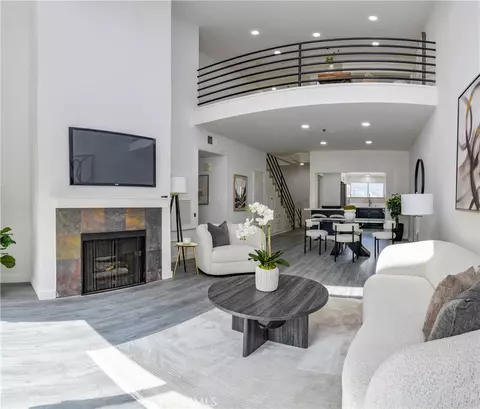 2915 Montrose Ave #525, Glendale, CA 91214