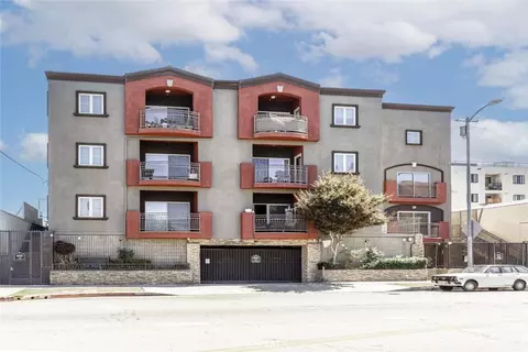 11124 Burbank Blvd #101, North Hollywood, CA 91601