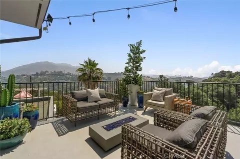 7010 Loyal Trl, Los Angeles, CA 90068