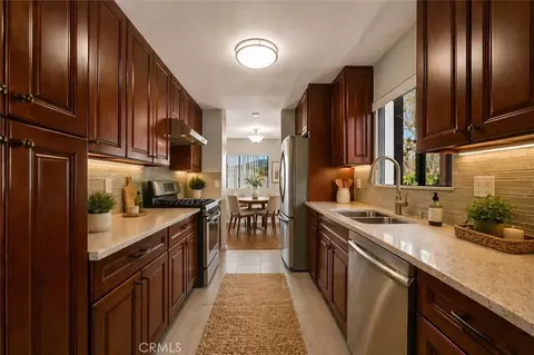 1304 Stanley #10, Glendale, CA 91206