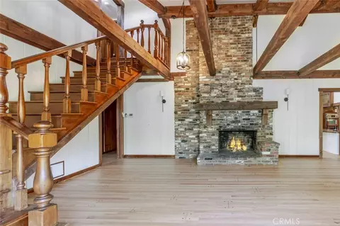 Living - 3852 Eureka Dr, Studio City, CA 91604 photo 3 of 5