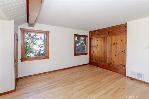 Bedroom - 3852 Eureka Dr, Studio City, CA 91604 photo 4 of 8