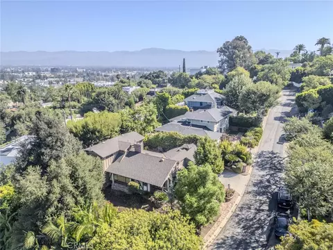 View/Area - 3852 Eureka Dr, Studio City, CA 91604 photo 1 of 2