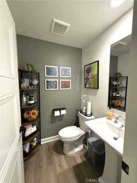 Bath - 3681 E Moonlight #71, Ontario, CA 91761 photo 1 of 5