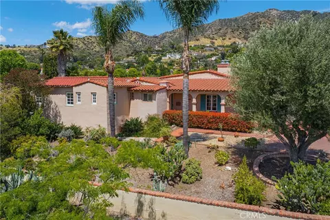 1981 Rangeview Dr, Glendale, CA 91201