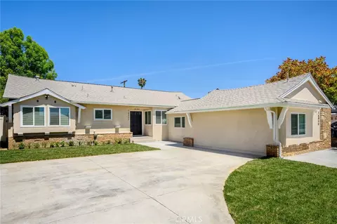 16057 Knapp, North Hills, CA 91343