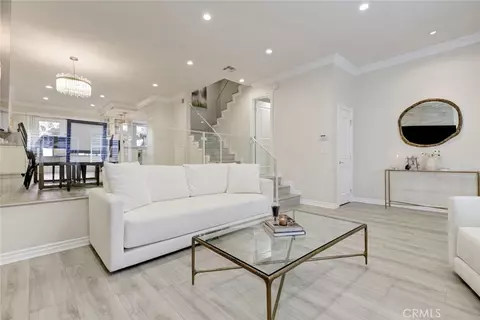 4342 Coldwater Cyn #3, Studio City, CA 91604