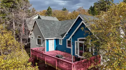 Exterior - 1253 Golden Rule, Lake Arrowhead, CA 92352 photo 3 of 11