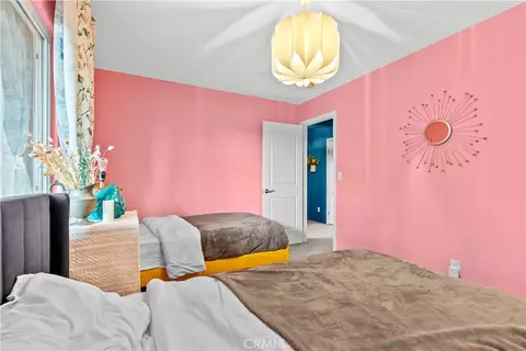 Bedroom - 1253 Golden Rule, Lake Arrowhead, CA 92352 photo 7 of 10