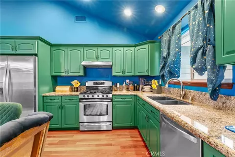 Kitchen - 1253 Golden Rule, Lake Arrowhead, CA 92352 photo 1 of 1