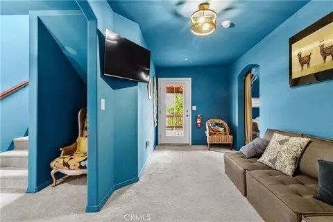 Entry Way - 1253 Golden Rule, Lake Arrowhead, CA 92352 photo 5 of 5