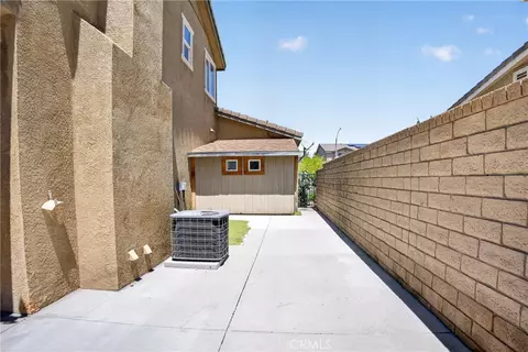 Exterior - 2400 Allysum, Palmdale, CA 93551 photo 10 of 11