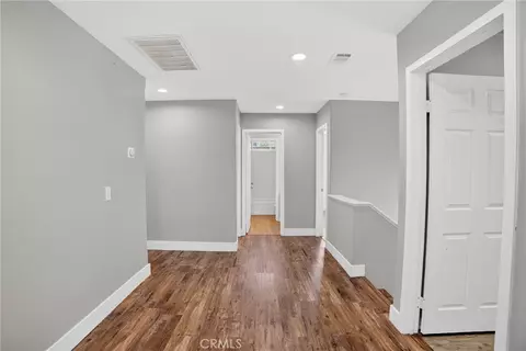 Entry Way - 2400 Allysum, Palmdale, CA 93551 photo 9 of 10