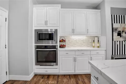 Kitchen - 2400 Allysum, Palmdale, CA 93551 photo 3 of 3