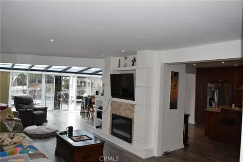2504 Monaco Dr, Oxnard, CA 93035 photo 3