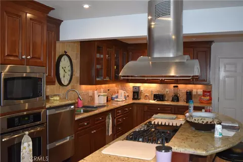 2504 Monaco Dr, Oxnard, CA 93035 photo 4