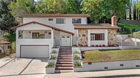 1321 Greenbriar Rd, Glendale, CA 91207