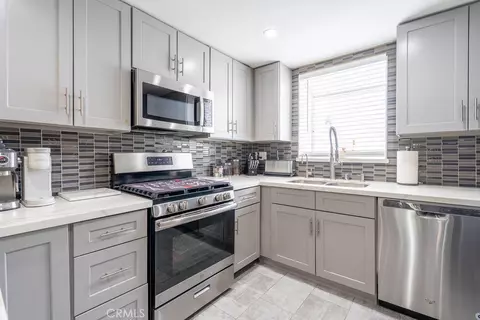26971 Flo #153, Canyon Country, CA 91351