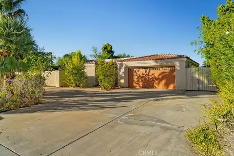 1820 E Racquet Club Rd, Palm Springs, CA 92262