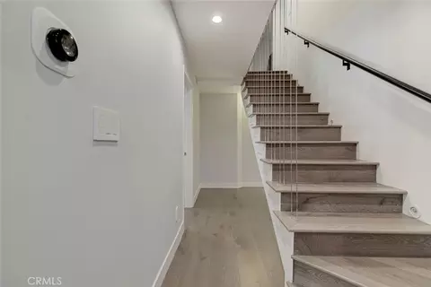 Entry Way - 523 E Fairmount, Burbank, CA 91501 photo 4 of 8