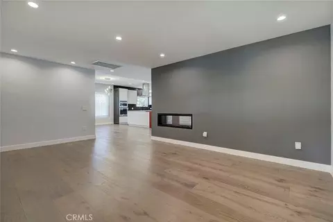 Living - 523 E Fairmount, Burbank, CA 91501 photo 5 of 20