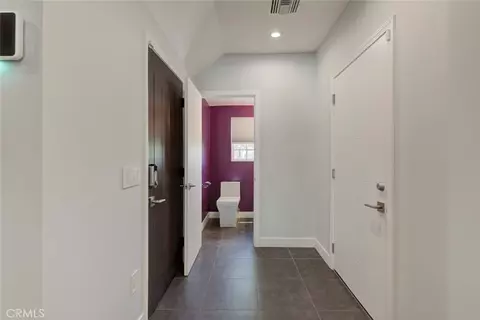 Entry Way - 523 E Fairmount, Burbank, CA 91501 photo 3 of 7