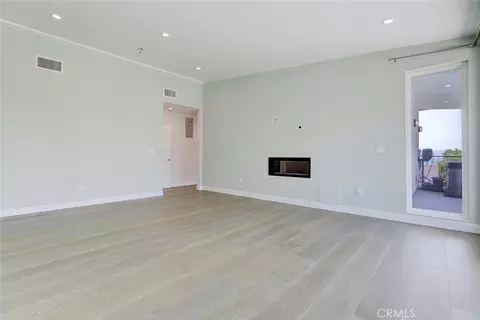 Living - 523 E Fairmount, Burbank, CA 91501 photo 18 of 18
