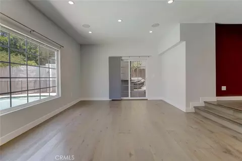 Living - 523 E Fairmount, Burbank, CA 91501 photo 16 of 20