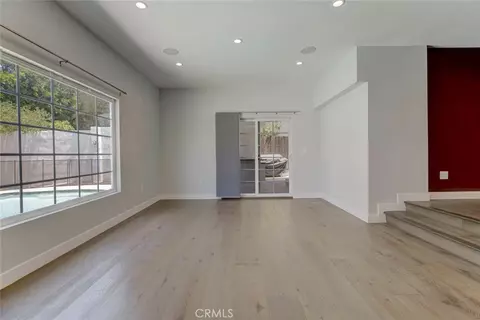 Living - 523 E Fairmount, Burbank, CA 91501 photo 14 of 18
