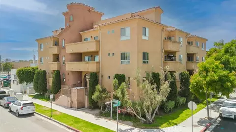 1515 Grismer Ave #302, Burbank, CA 91504